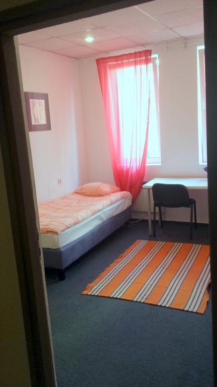 华沙 Erasmus House旅舍 客房 照片