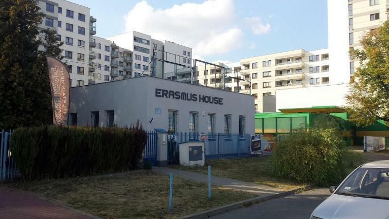 华沙 Erasmus House旅舍 外观 照片